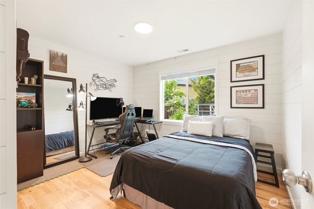 3923 221st Street SE, Bothell, WA 98021