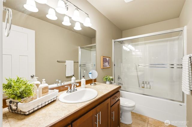 3923 221st Street SE, Bothell, WA 98021