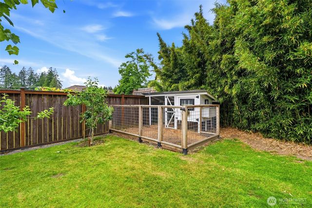 3923 221st Street SE, Bothell, WA 98021
