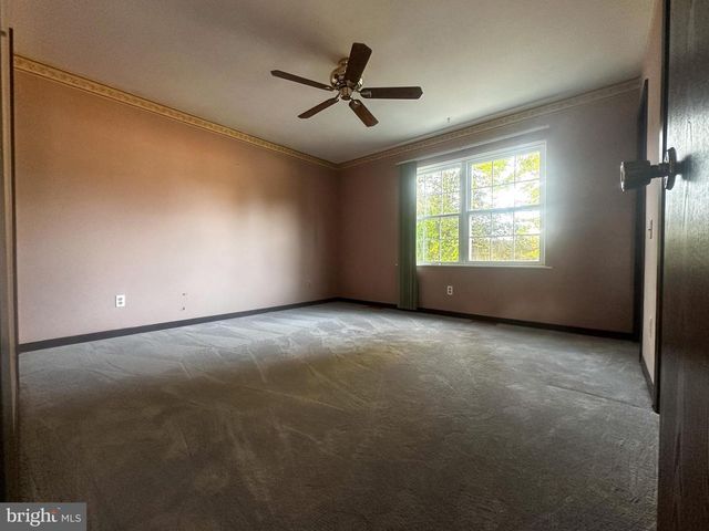 58 CEDARBROOK LN, Tuckerton, NJ 08087