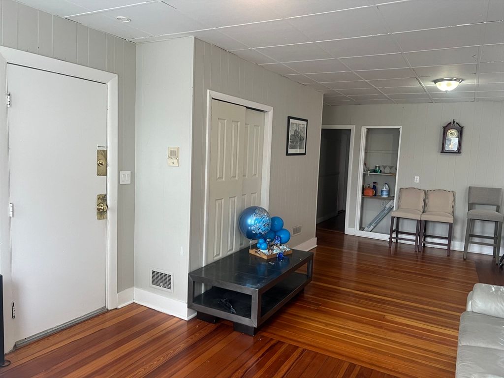 211 Chestnut Street 2, Lynn, MA 01902