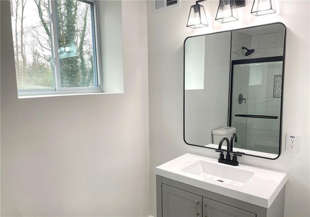 1539 Rockingway SW Drive, Marietta, GA 30008