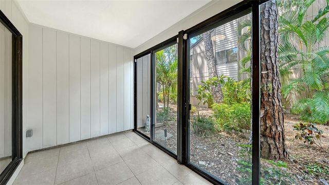 1720 GLENHOUSE DRIVE 326, Sarasota, FL 34231