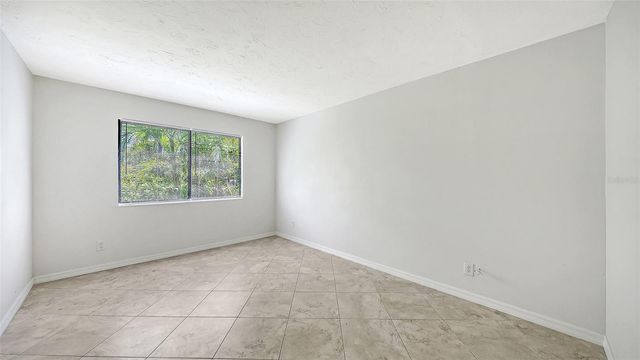 1720 GLENHOUSE DRIVE 326, Sarasota, FL 34231