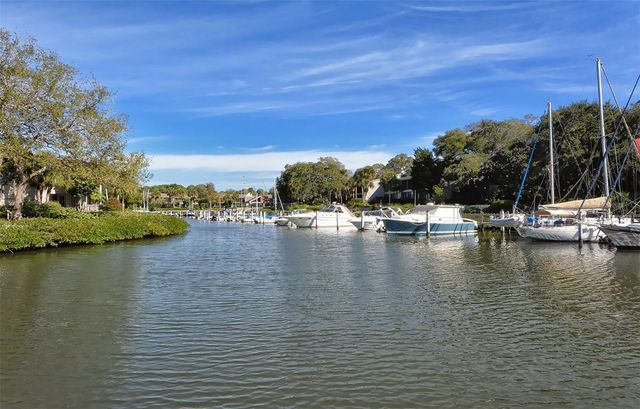 1720 GLENHOUSE DRIVE 326, Sarasota, FL 34231
