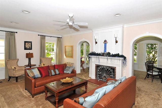1720 GLENHOUSE DRIVE 326, Sarasota, FL 34231