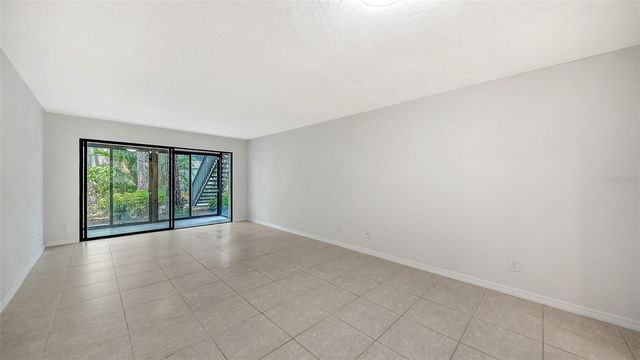 1720 GLENHOUSE DRIVE 326, Sarasota, FL 34231