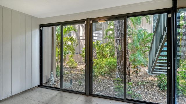 1720 GLENHOUSE DRIVE 326, Sarasota, FL 34231