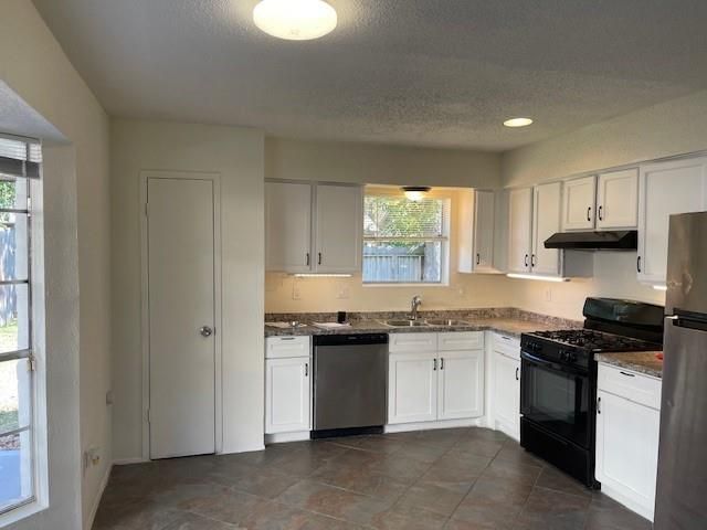 6823 Zapata Drive, Houston, TX 77083