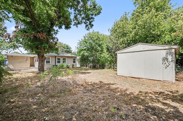 2010 Glenhaven Street, Arlington, TX 76010