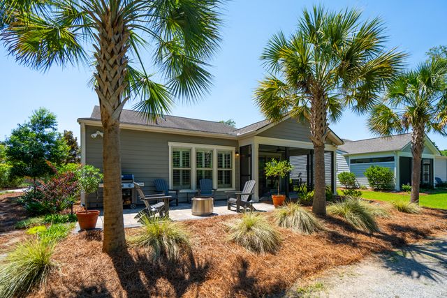 2134 Saint Johns Woods Parkway, Johns Island, SC 29455