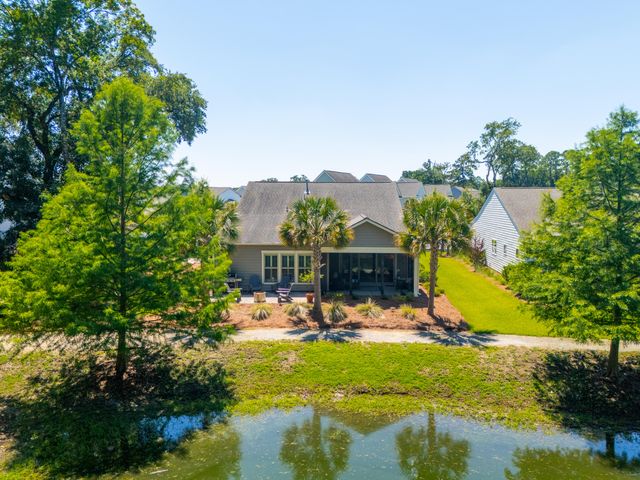 2134 Saint Johns Woods Parkway, Johns Island, SC 29455