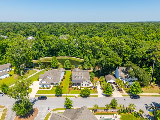 2134 Saint Johns Woods Parkway, Johns Island, SC 29455