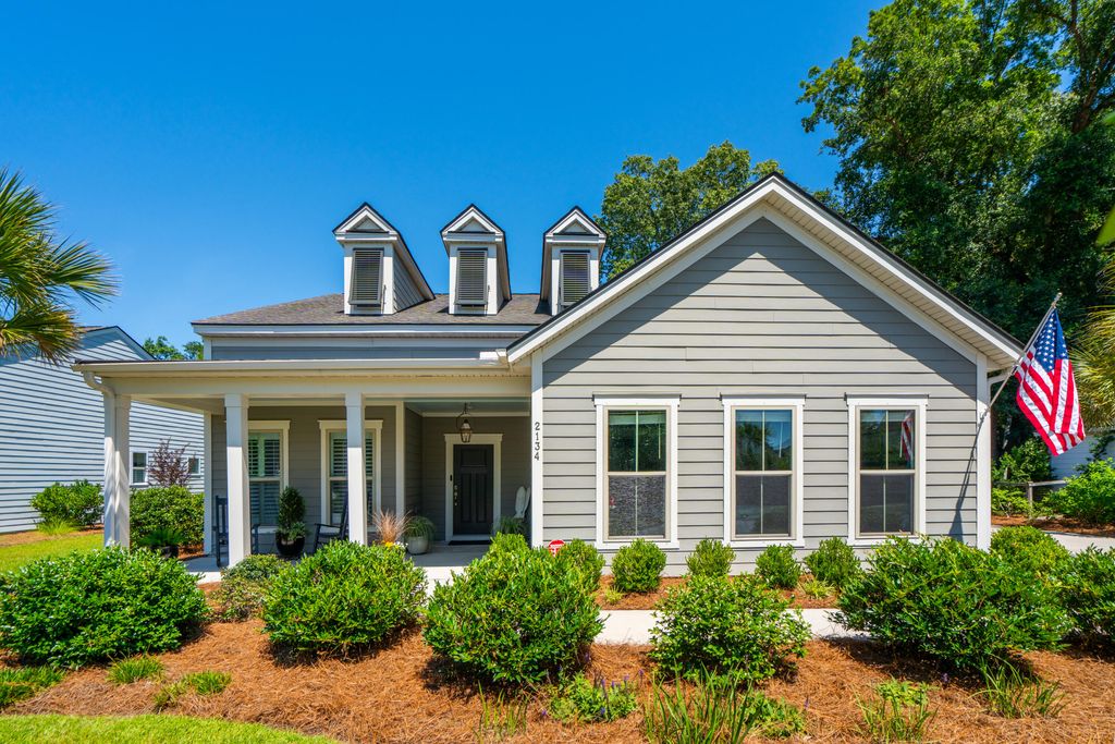 2134 Saint Johns Woods Parkway, Johns Island, SC 29455