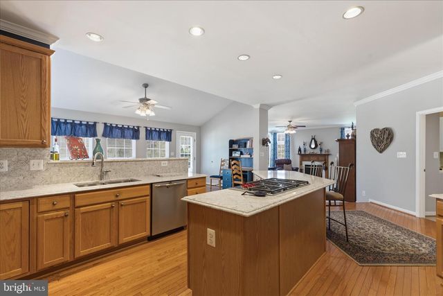 5468 HEREDITY LN, Gainesville, VA 20155