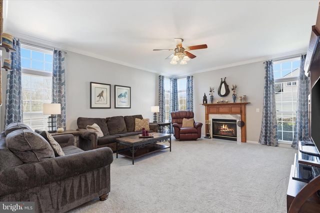 5468 HEREDITY LN, Gainesville, VA 20155