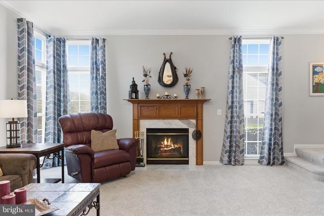 5468 HEREDITY LN, Gainesville, VA 20155