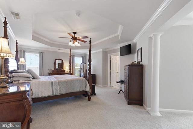 5468 HEREDITY LN, Gainesville, VA 20155