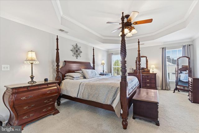 5468 HEREDITY LN, Gainesville, VA 20155