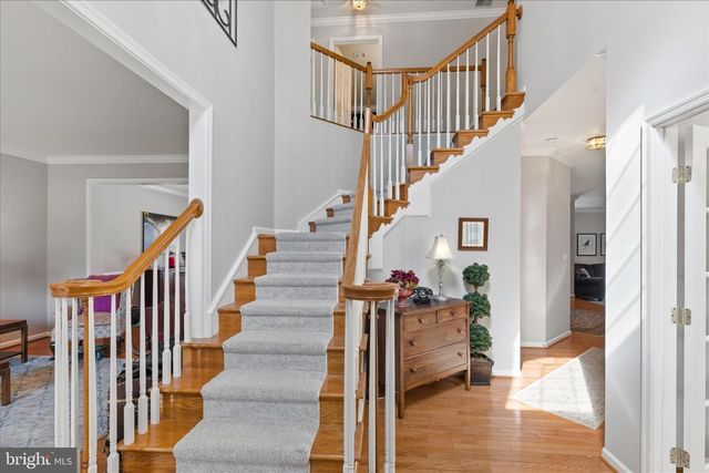 5468 HEREDITY LN, Gainesville, VA 20155