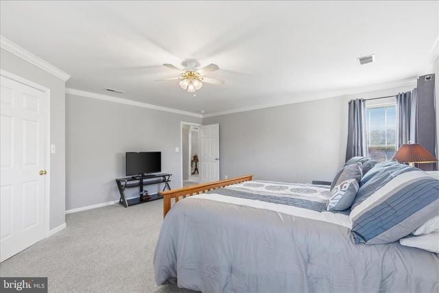5468 HEREDITY LN, Gainesville, VA 20155