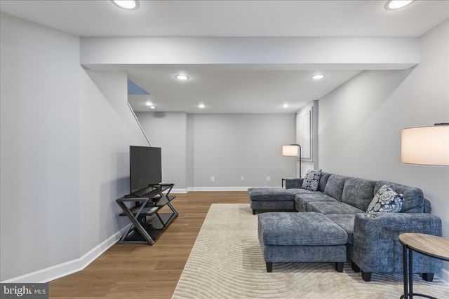 5468 HEREDITY LN, Gainesville, VA 20155