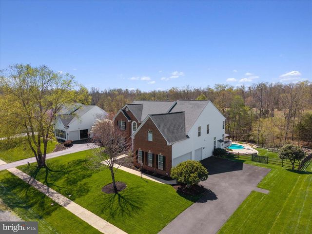 5468 HEREDITY LN, Gainesville, VA 20155