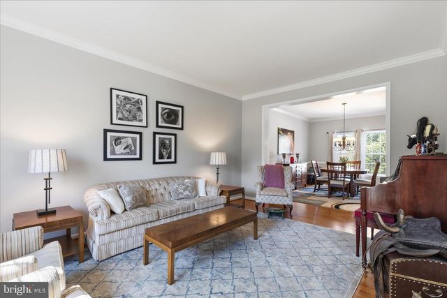 5468 HEREDITY LN, Gainesville, VA 20155