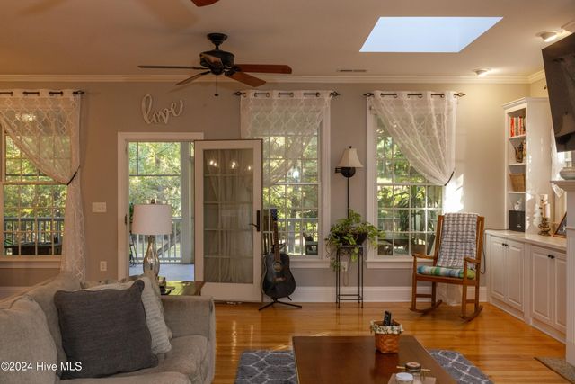 220 Beech Point Boulevard, Hertford, NC 27944