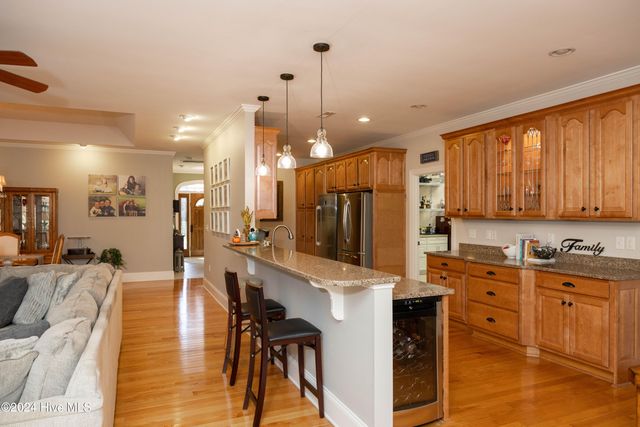 220 Beech Point Boulevard, Hertford, NC 27944