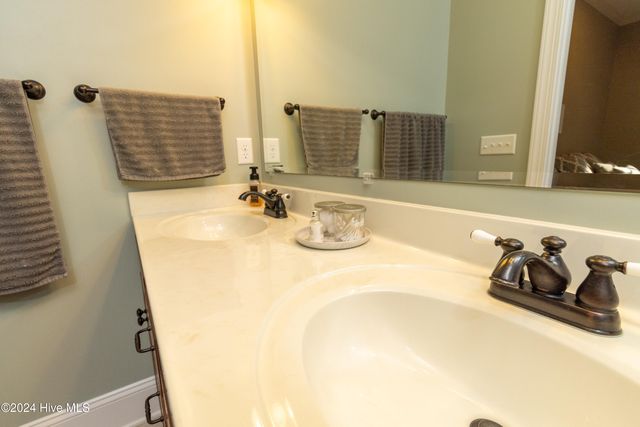 220 Beech Point Boulevard, Hertford, NC 27944
