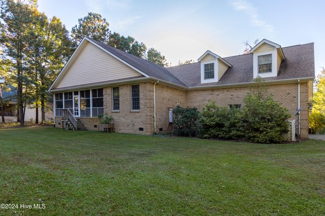 220 Beech Point Boulevard, Hertford, NC 27944