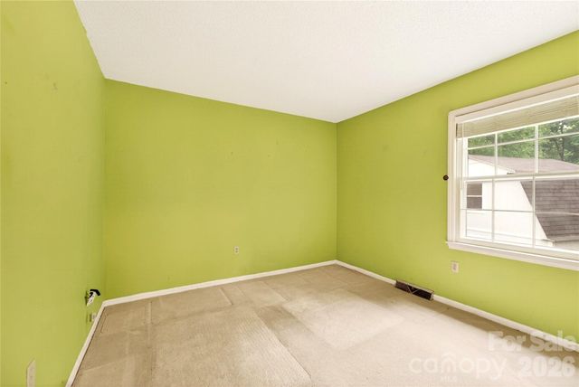 621 Winter Wood Drive, Matthews, NC 28105