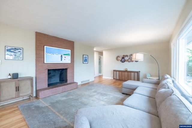 2635 Bolton Terrace S, Salem, OR 97302