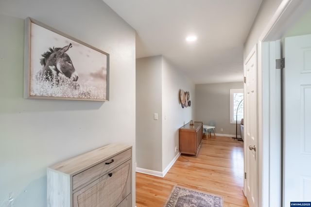 2635 Bolton Terrace S, Salem, OR 97302