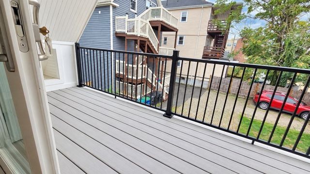 17 Macarthur Street 4, Somerville, MA 02143