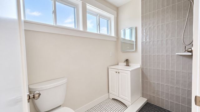 17 Macarthur Street 4, Somerville, MA 02143