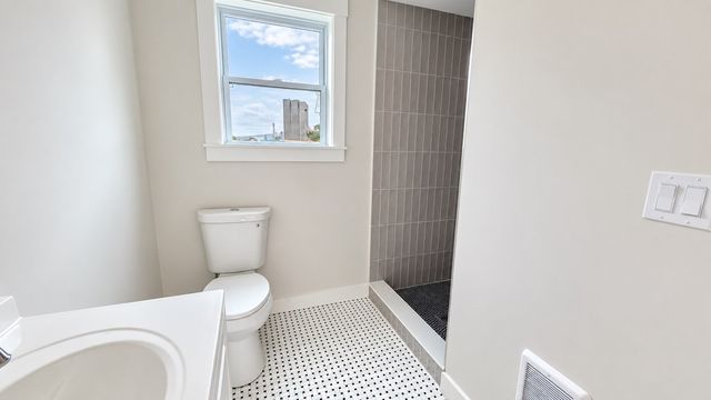 17 Macarthur Street 4, Somerville, MA 02143