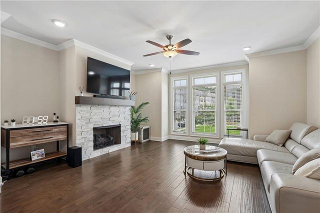 7938 Laurel Creek Drive, Suwanee, GA 30024