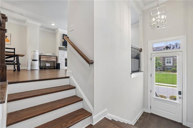 7938 Laurel Creek Drive, Suwanee, GA 30024