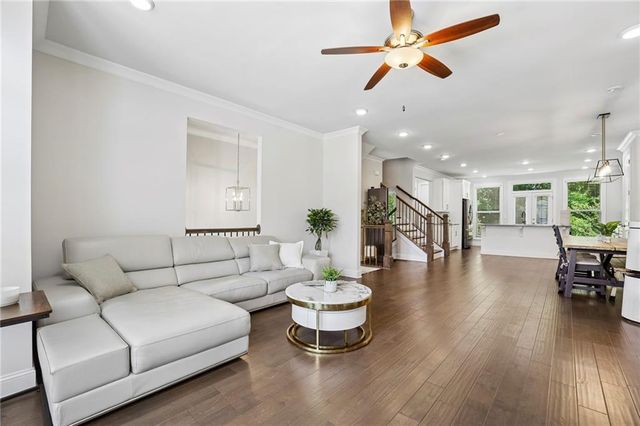 7938 Laurel Creek Drive, Suwanee, GA 30024