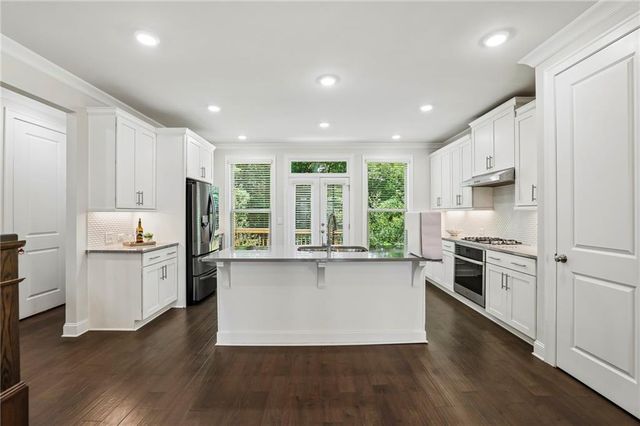 7938 Laurel Creek Drive, Suwanee, GA 30024