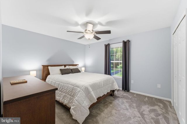 7376 WOODSTONE CT, Warrenton, VA 20187