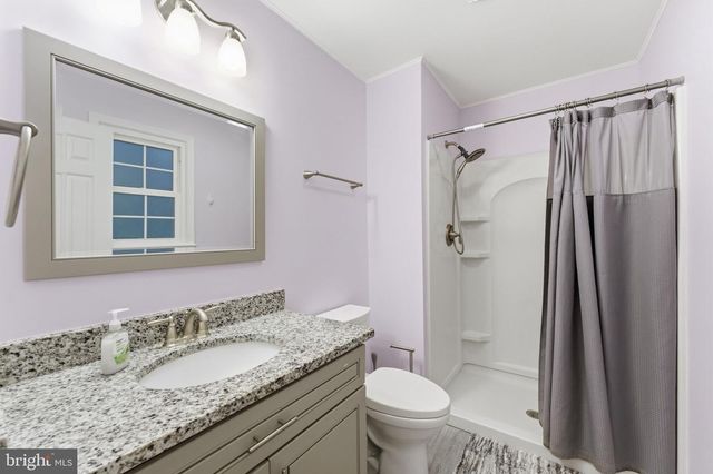 7376 WOODSTONE CT, Warrenton, VA 20187