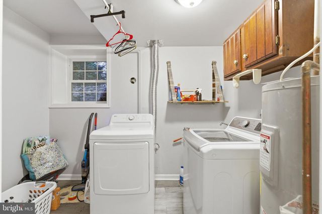 7376 WOODSTONE CT, Warrenton, VA 20187