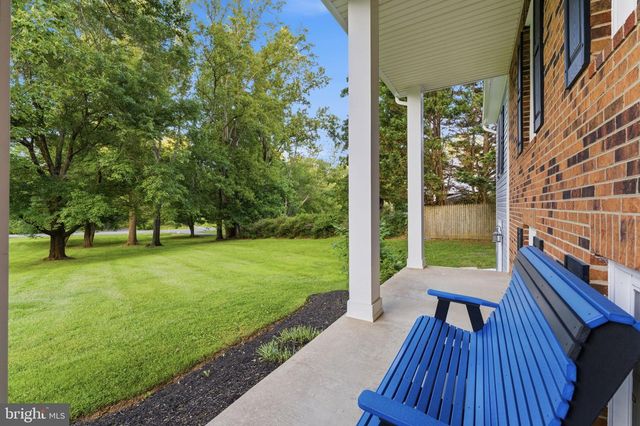 7376 WOODSTONE CT, Warrenton, VA 20187