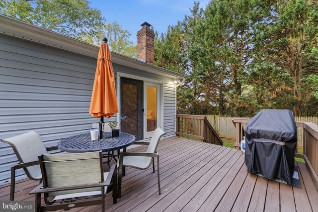 7376 WOODSTONE CT, Warrenton, VA 20187