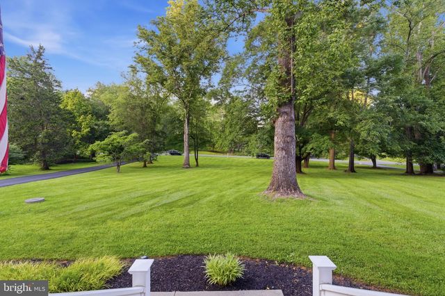 7376 WOODSTONE CT, Warrenton, VA 20187