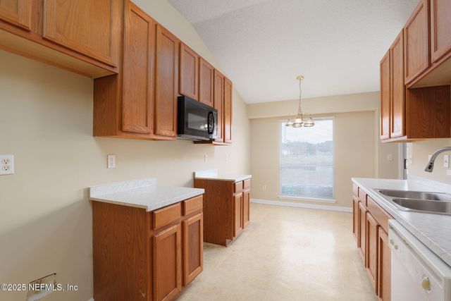 11673 ROLLING RIVER Boulevard, Jacksonville, FL 32219