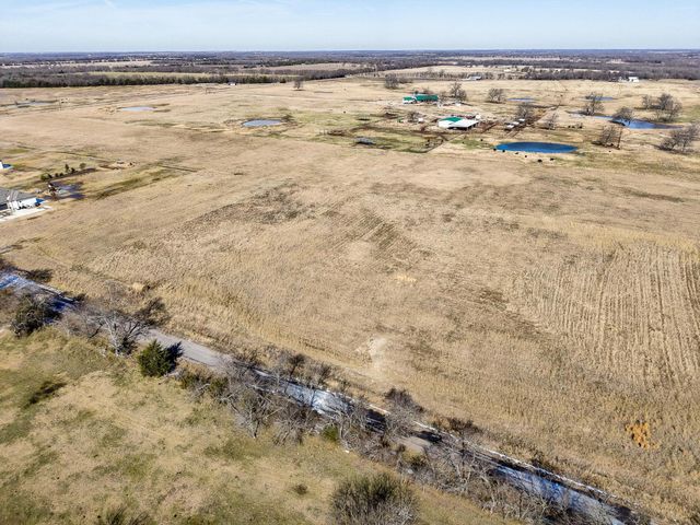 768 County Road 1021, Wolfe City, TX 75496
